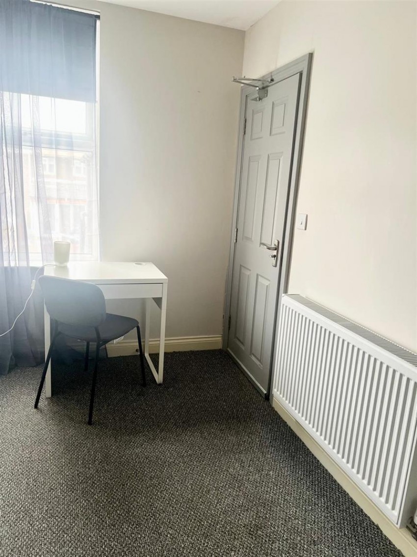 Images for Room 3 . 54 Mersey Road, Widnes