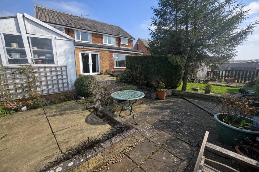 Images for Cotswold Avenue, Shipley