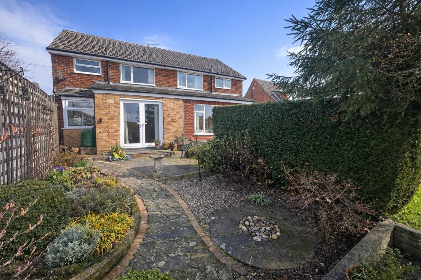 Images for Cotswold Avenue, Shipley