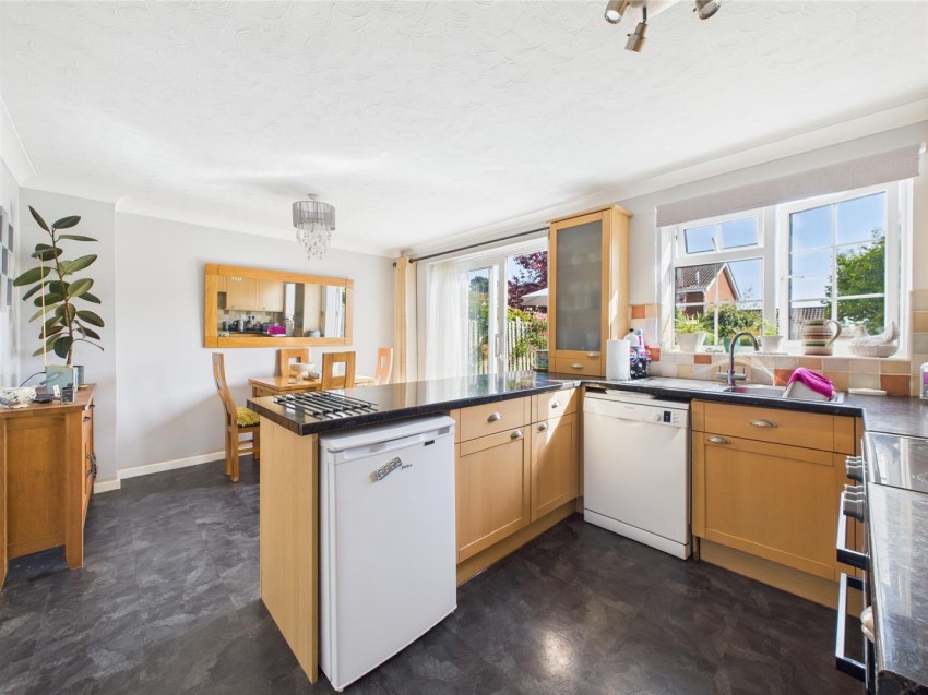 Images for Chatsworth Avenue, Telscombe Cliffs, Peacehaven