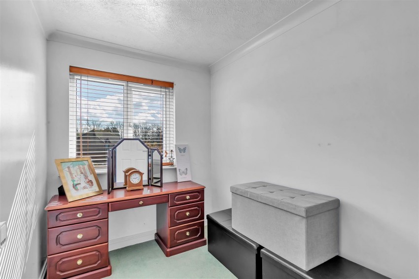 Images for Bailey Close, Horsham