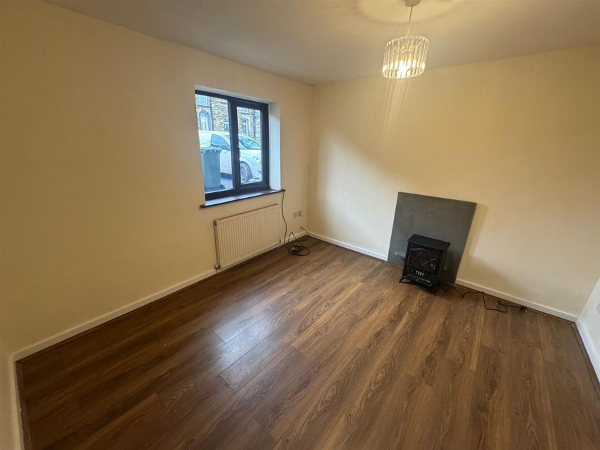 Images for Gordon Street,Cross Roads