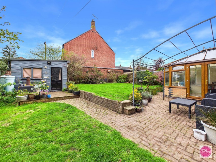 Images for Wheatley Lane, Winshill, Burton Upon Trent