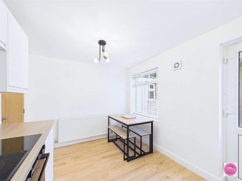 Images for Hawthorn Crescent, Burton-On-Trent