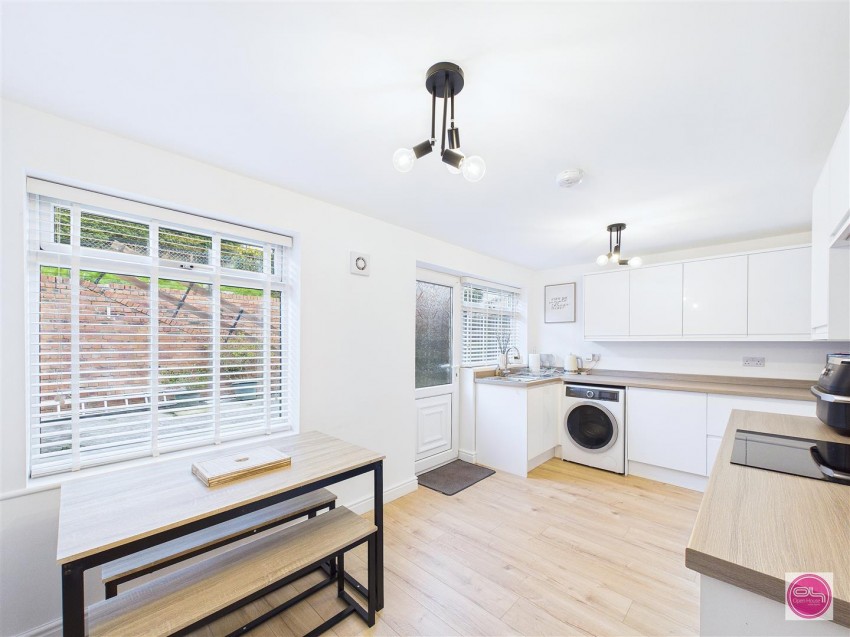 Images for Hawthorn Crescent, Burton-On-Trent