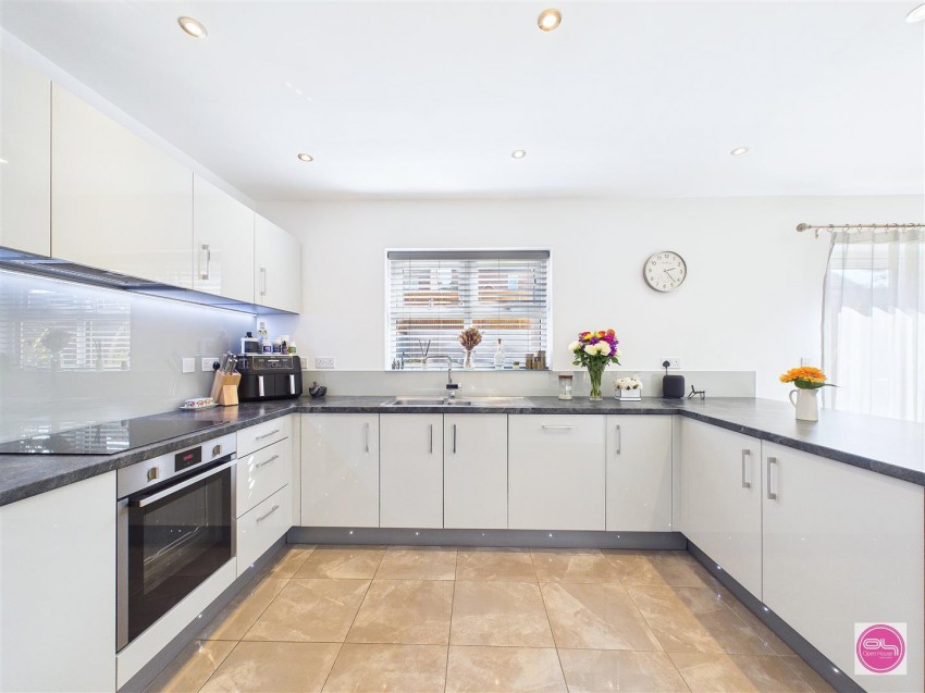 Images for Claymills Close, Burton-On-Trent