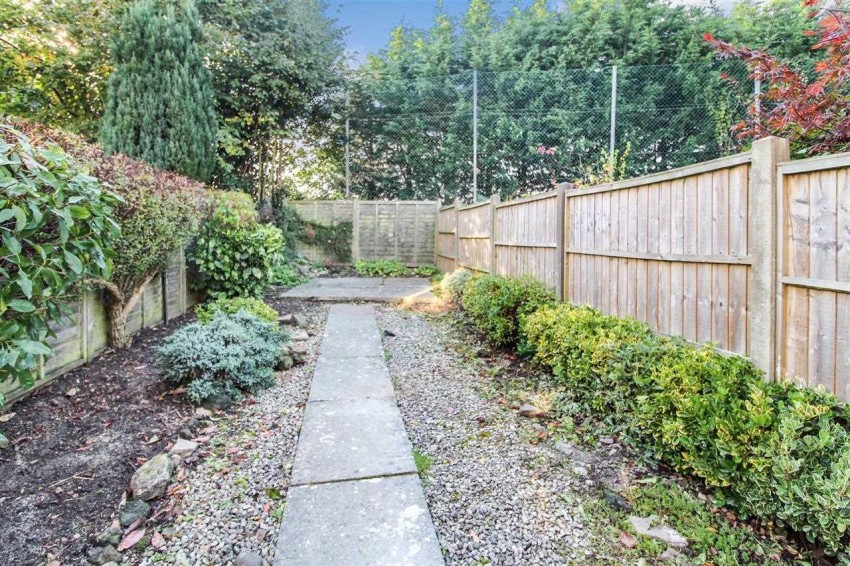 Images for Drake Close,,Horsham