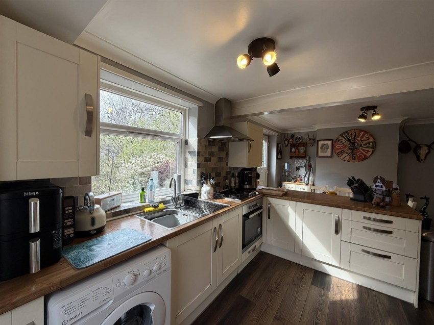 Images for Glenhurst Avenue, Keighley