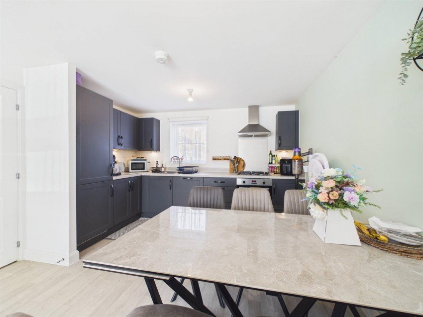 Images for Skylark Avenue, Peacehaven