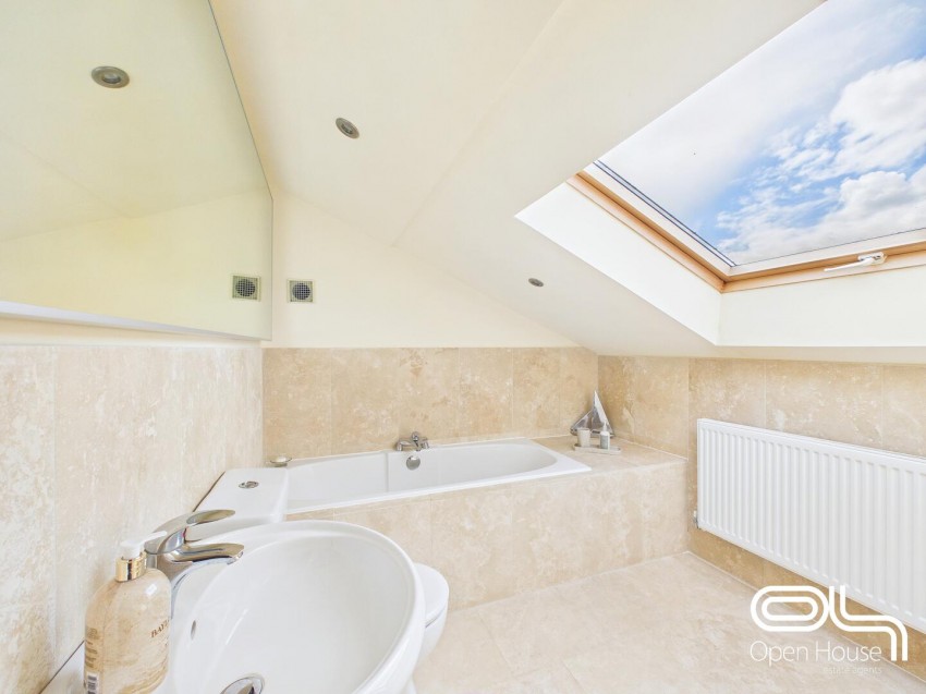 Images for Apple Tree Farm, Levedale, Stafford