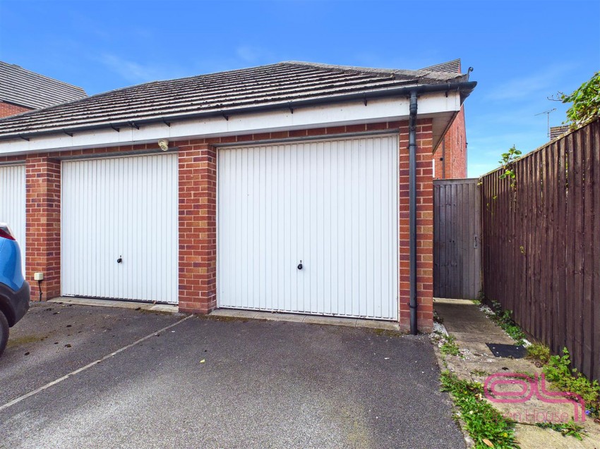 Images for Blakeholme Court, Burton-On-Trent