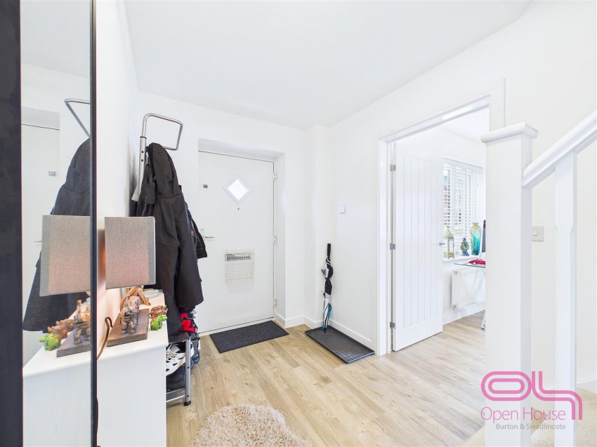 Images for Holden Drive, Midway, Swadlincote