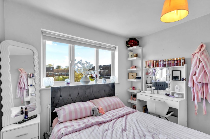 Images for Sycamore Avenue, Horsham