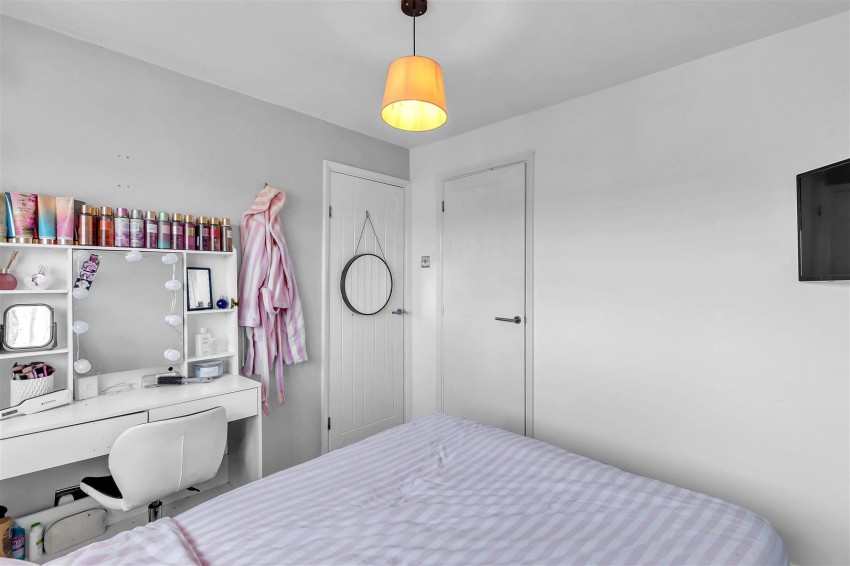 Images for Sycamore Avenue, Horsham