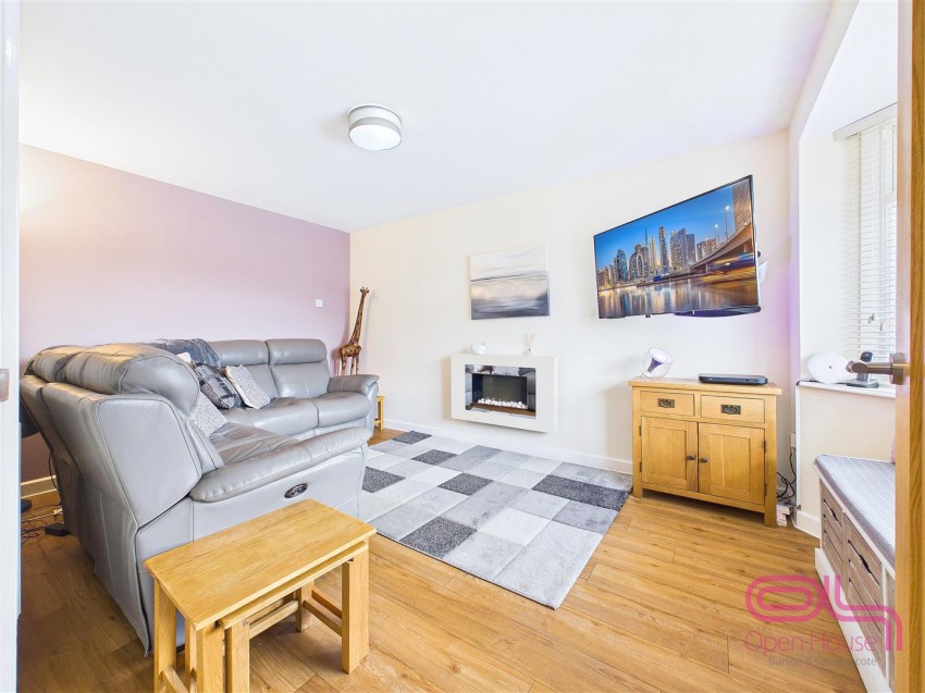 Images for Langer Close, Branston, Burton on Trent