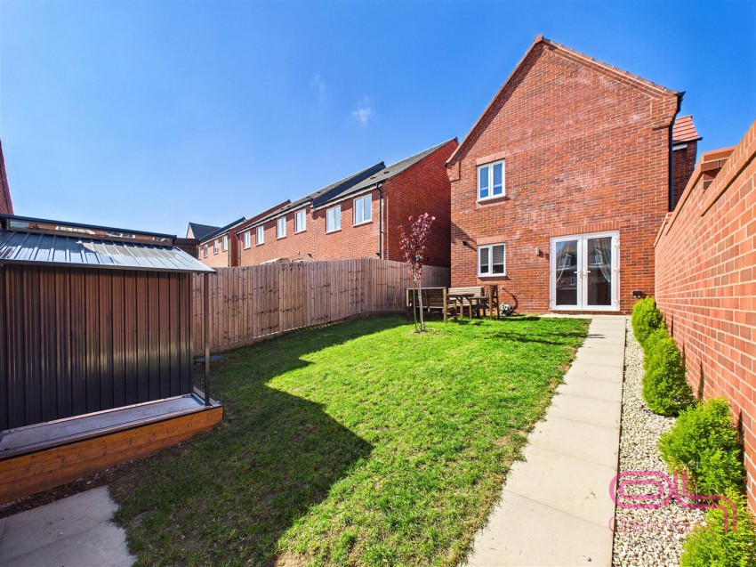 Images for Holden Drive, Midway, Swadlincote