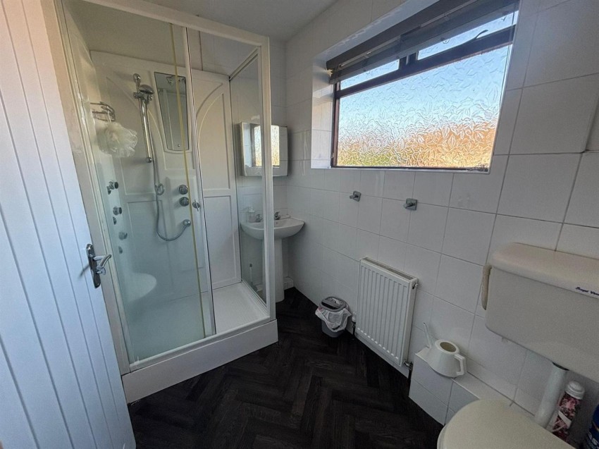 Images for Woodhall Avenue, Whitefield