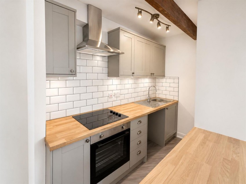 Images for Main Road, Eastburn, Keighley