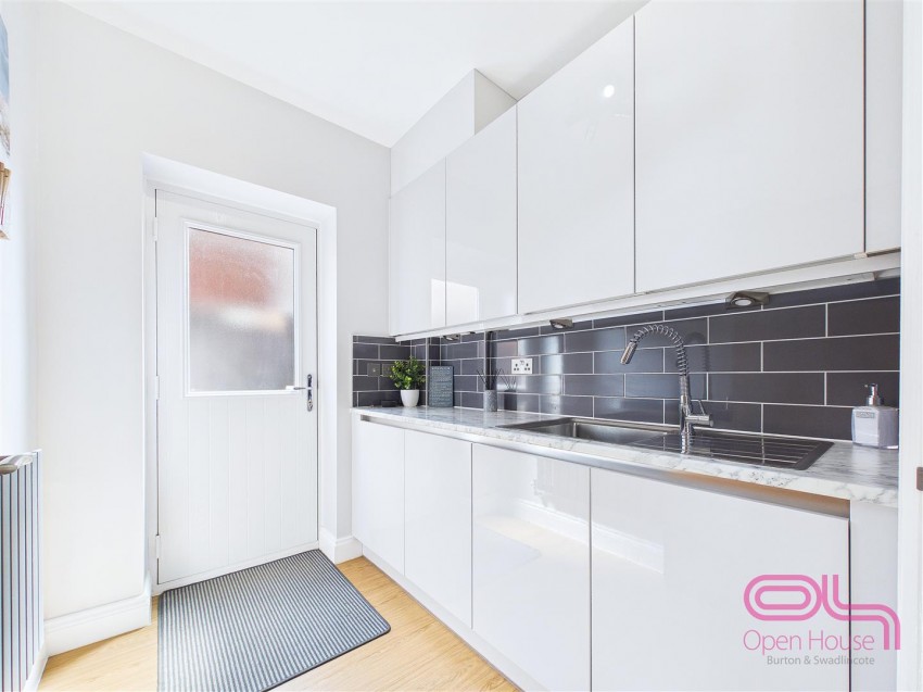 Images for Sunnyside, Newhall, Swadlincote