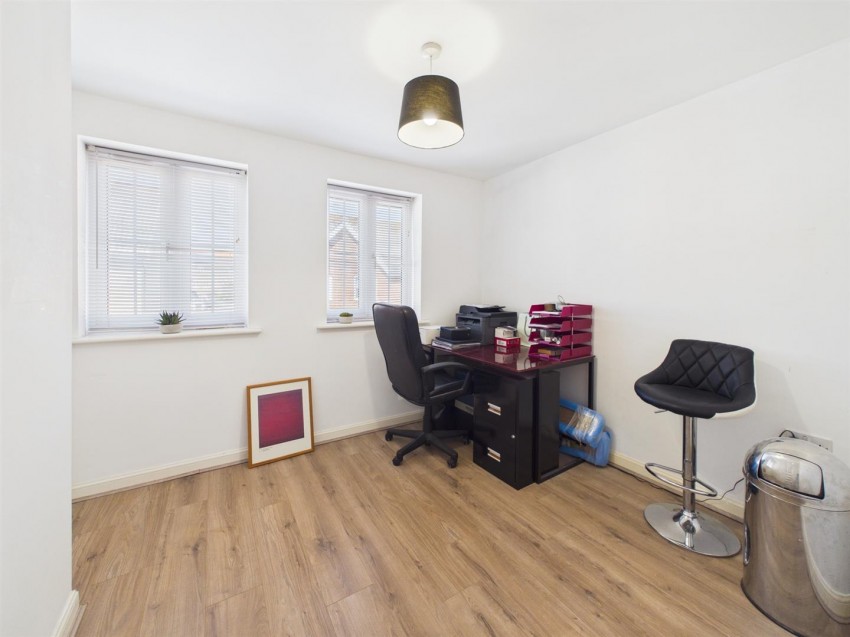 Images for Seaview Avenue, Peacehaven