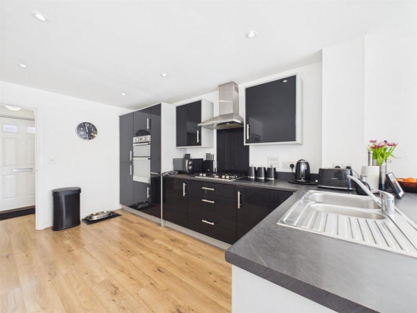 Images for Seaview Avenue, Peacehaven