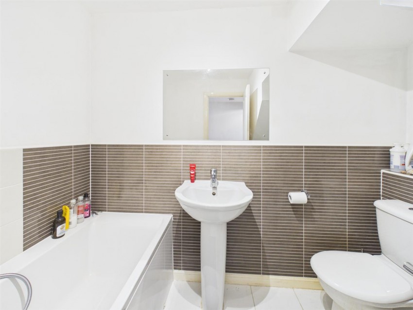 Images for Seaview Avenue, Peacehaven