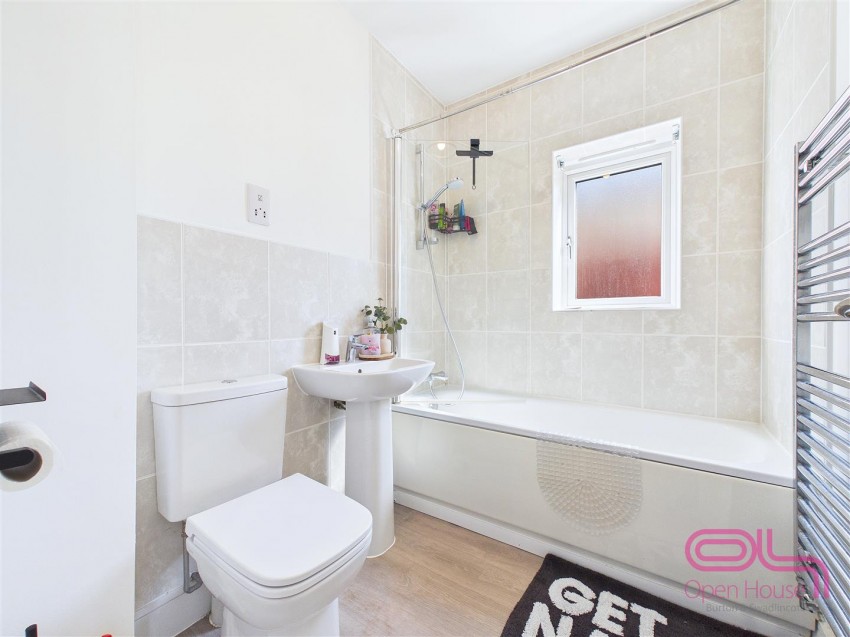 Images for Hewer Drive, Castle Gresley, Swadlincote