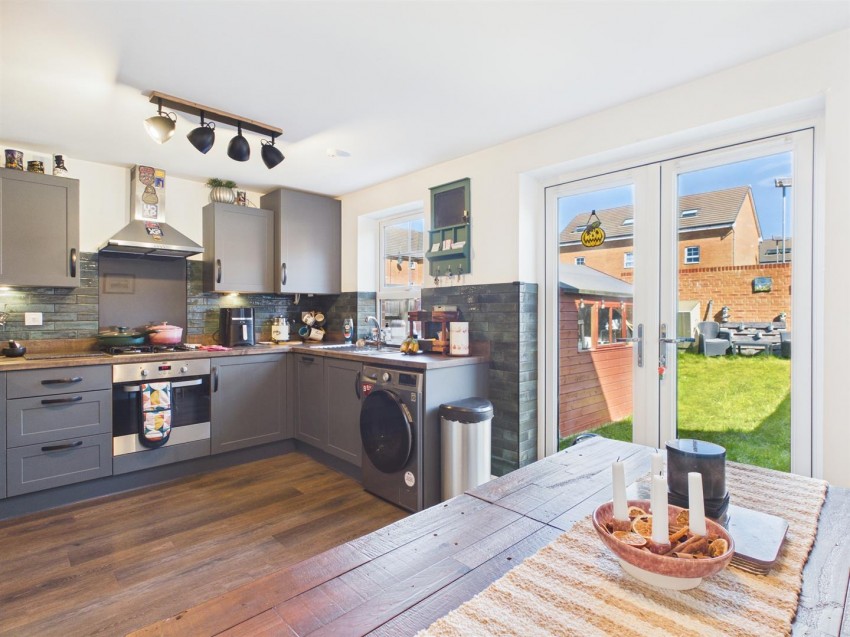 Images for Robin Lane, Peacehaven