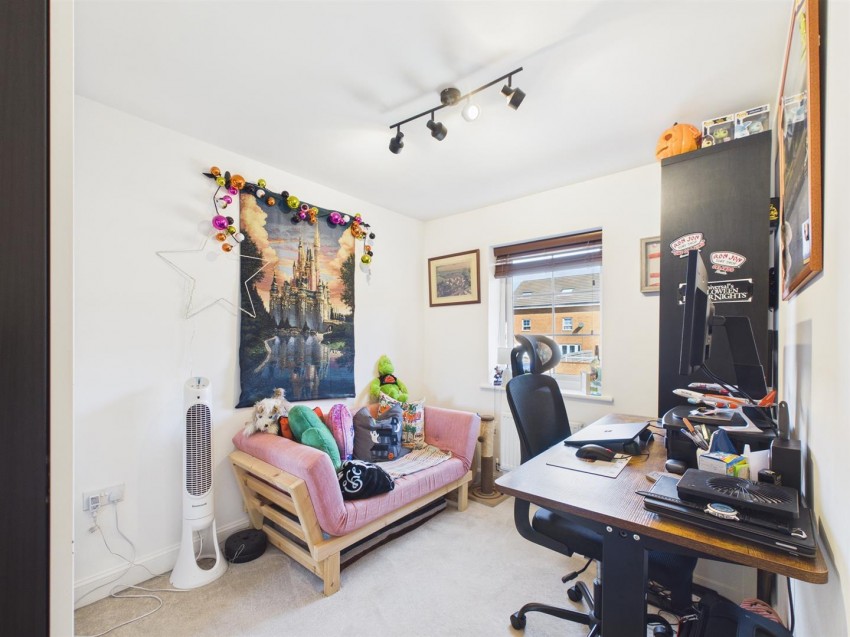 Images for Robin Lane, Peacehaven