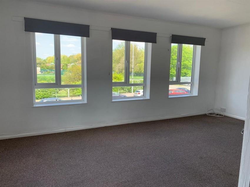 Images for Riddy Lane, Luton