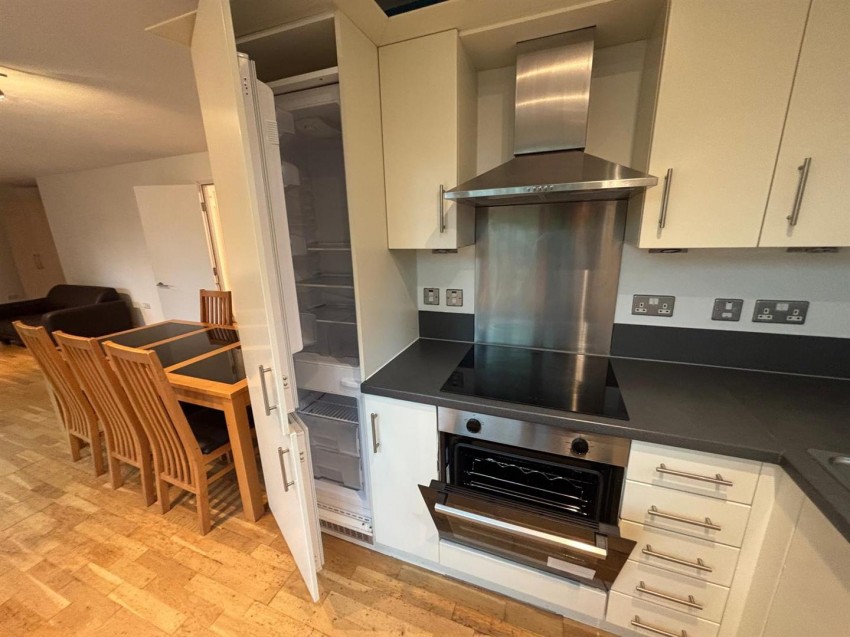Images for Baron House Chapter Way, London SW19