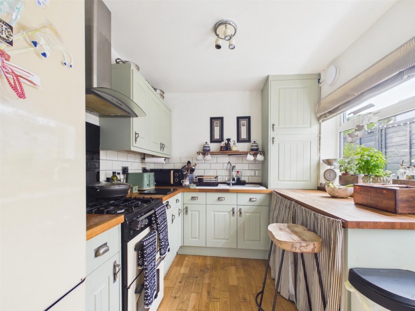Images for Lewis Close, Newhaven