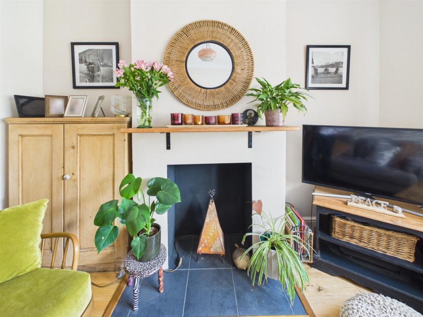 Images for Lewis Close, Newhaven