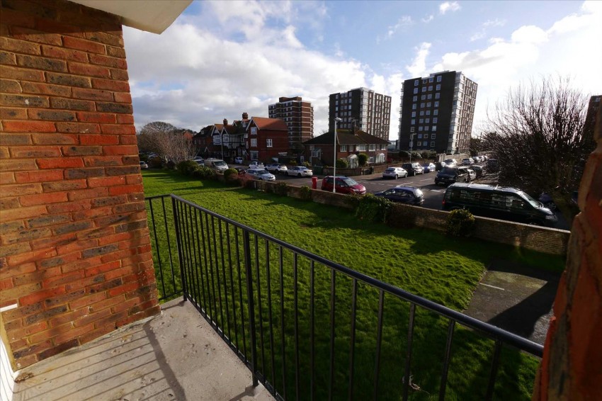 Images for Seaview Court, Bath Road.