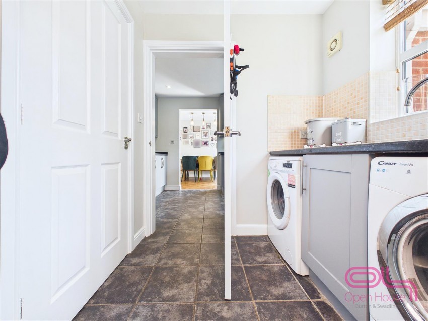 Images for Oak Close, Castle Gresley, Swadlincote