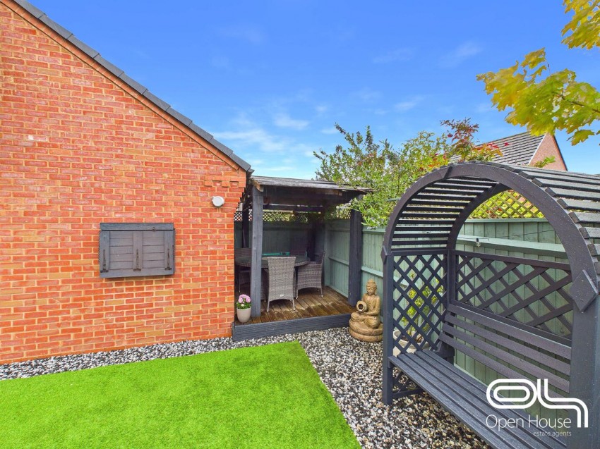 Images for Avondale Circle, Stafford