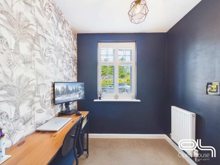 Images for Avondale Circle, Stafford