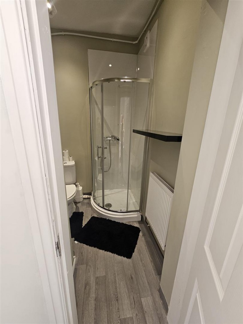 Images for Room 3, 2 Hannan Road, Liverpool