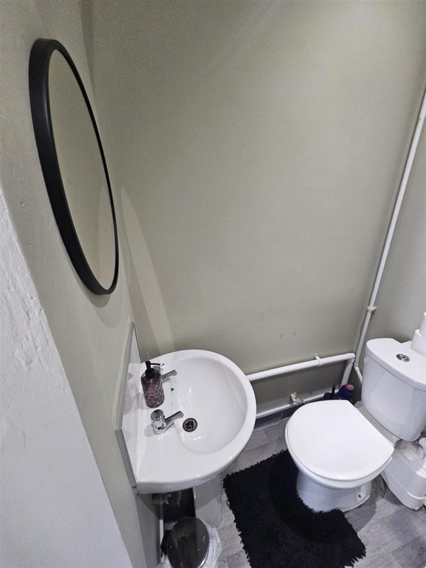 Images for Room 3, 2 Hannan Road, Liverpool