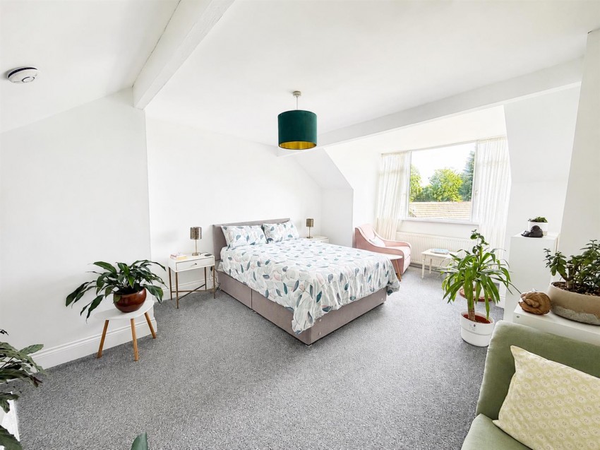 Images for Oats Street,Ingrow