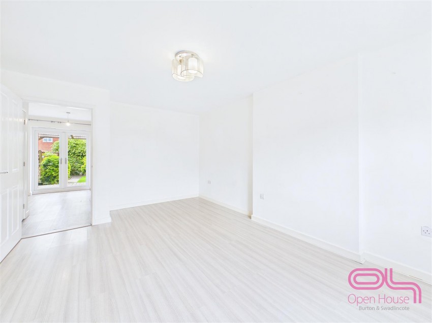 Images for Blakeholme Court, Burton-On-Trent