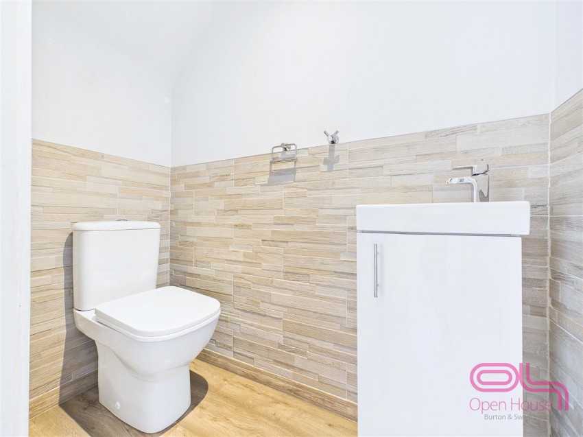 Images for Blakeholme Court, Burton-On-Trent
