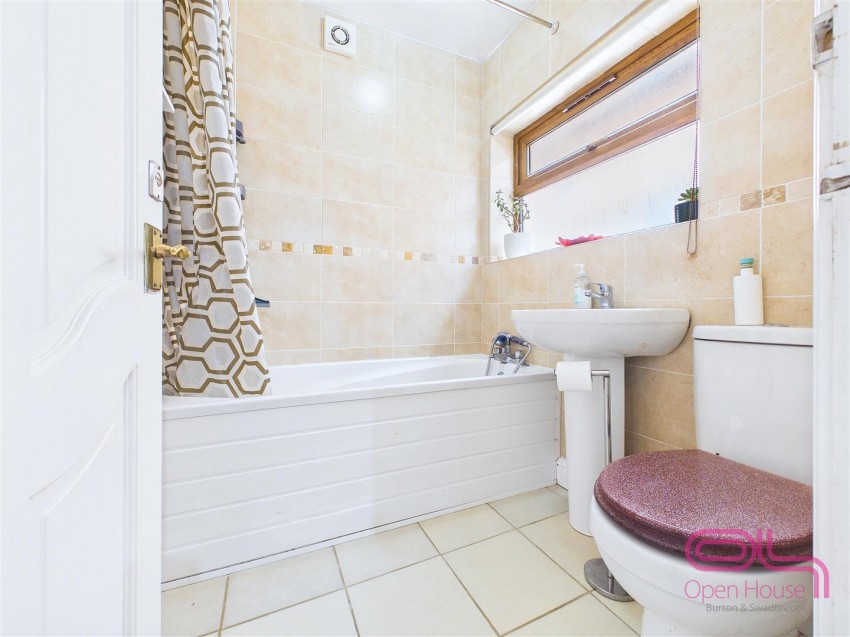 Images for Uxbridge Street, Burton-On-Trent