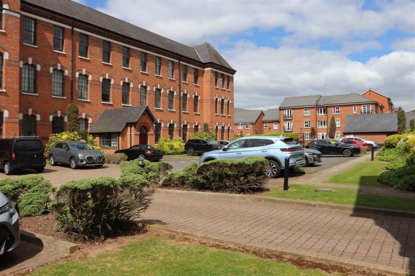 Images for Highcroft Road, Birmingham