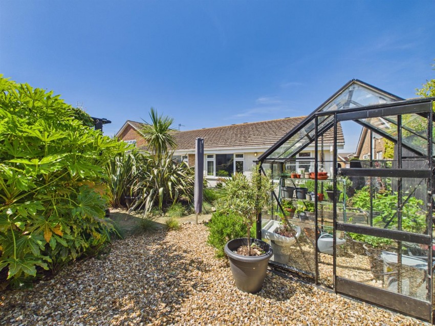 Images for Piddinghoe Avenue, Peacehaven