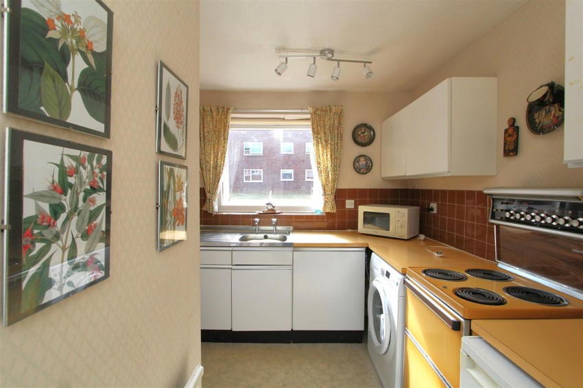 Images for Sutton Close, Beckenham