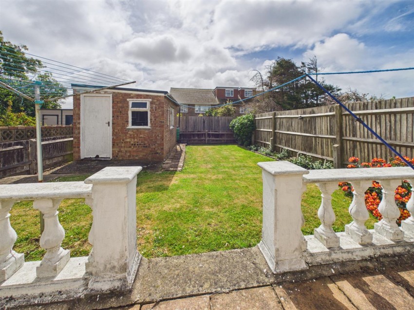 Images for Cavell Avenue North, Peacehaven