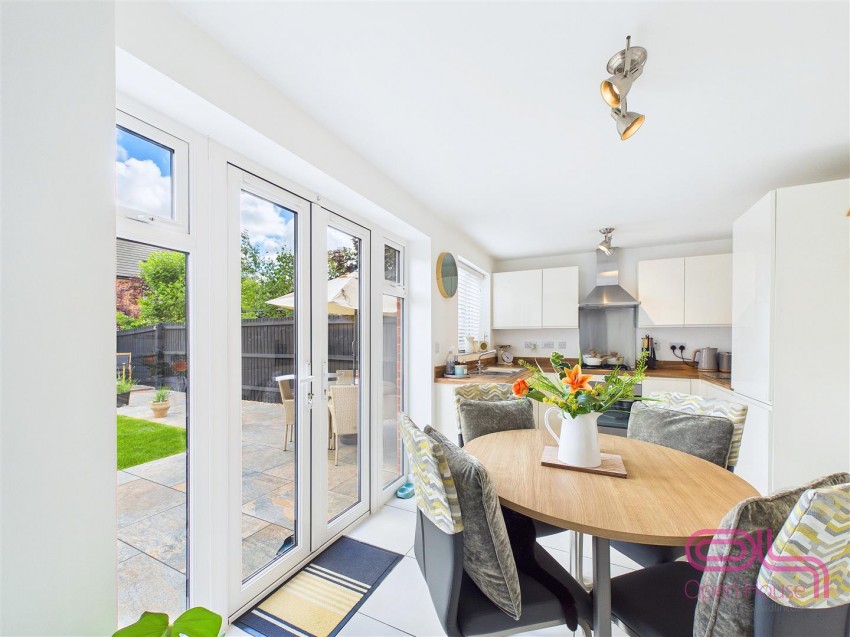 Images for St. Marys Drive, Stretton, Burton-On-Trent