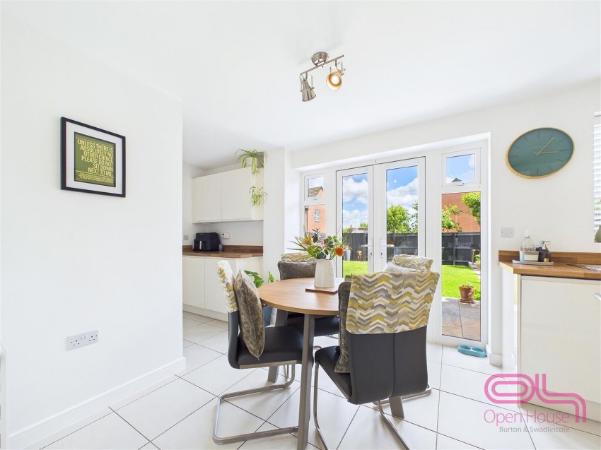 Images for St. Marys Drive, Stretton, Burton-On-Trent