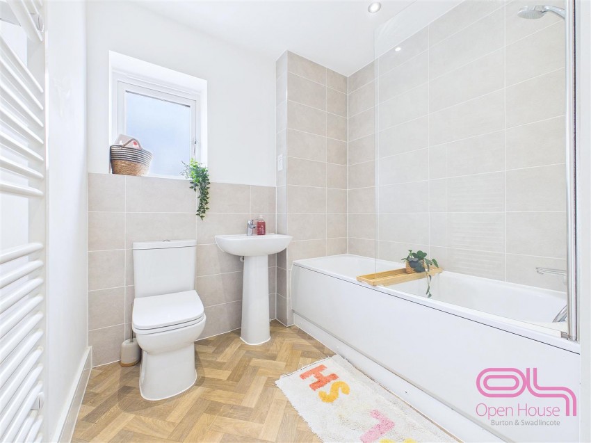 Images for Rowan Drive, Branston, Burton-On-Trent